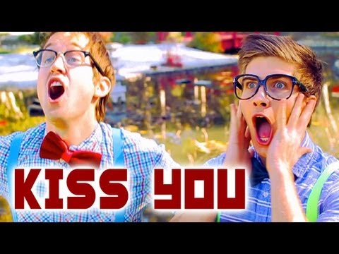 One Direction – Kiss You – Luke Conard & Joey Graceffa Music Video Cover