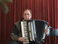 Witold Krukowski gra na akordeonie Hot Points