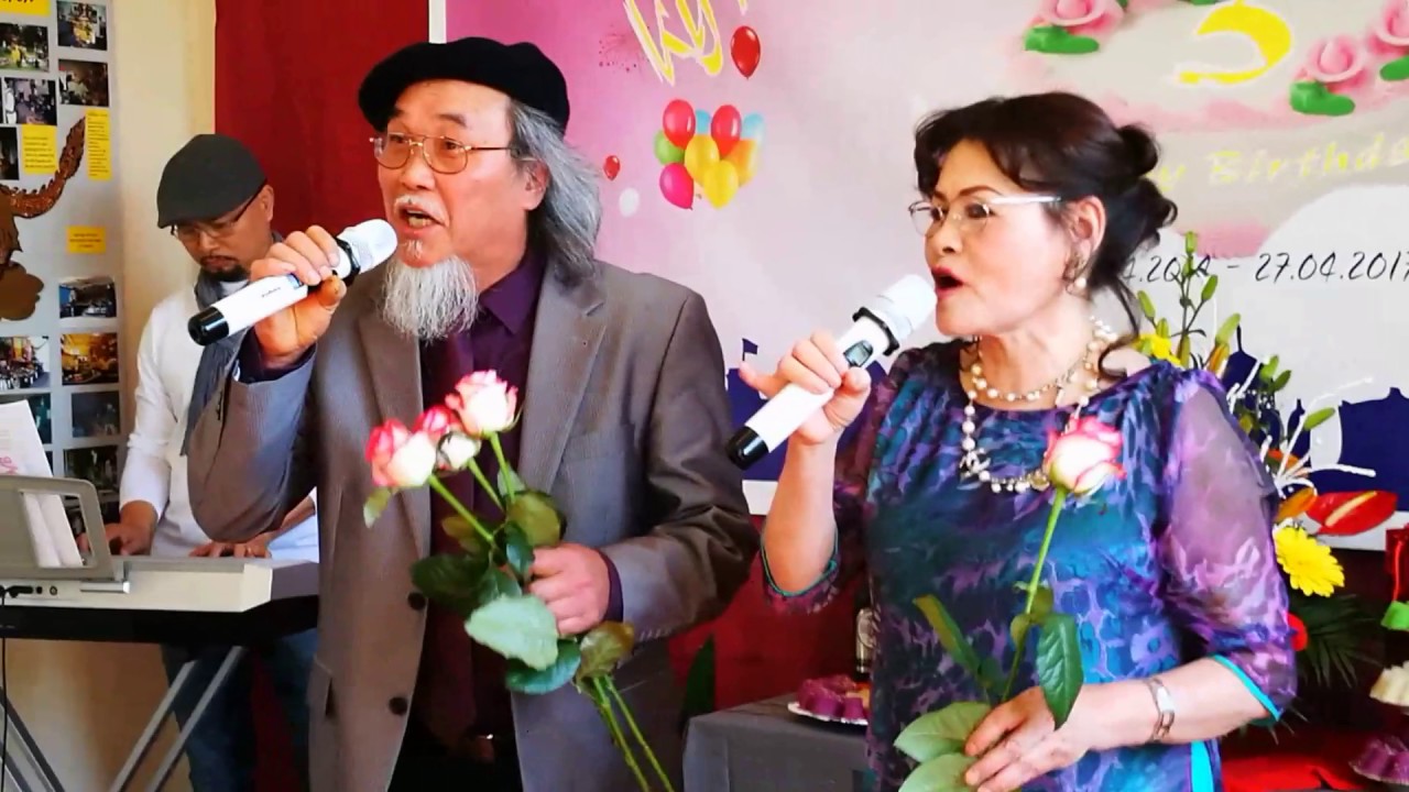 GIỌNG CA CỦA ANH CHỊ MAI HÒA TẠI CLB TÌNH BẠN e.V