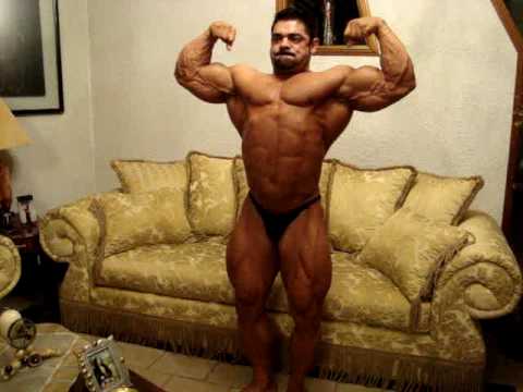 morris - POSANDO EN CASA A 6 SEMANAS ANTES DE MR MEXICO 2010 ESPERANDO SUS COMENTARIOS CLARO QUE VOY APENAS AL 70 % DE LO QUE DOY ESPERO NO FALLARLES.