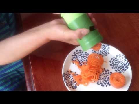 Food Peeler - Buy it now at http://stores.ebay.com.au/BetterLife0311 Watch this video to see how this amazing tiny and handy kitchen tool works! Designed to make raw veget...