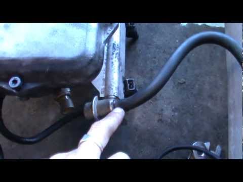 how to change diff oil vn commodore