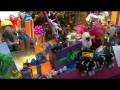 Christmas decorations in show windows (&fmt=22)