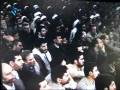 رهبری و پرش از پنجره ی قطار برای خواندن نماز