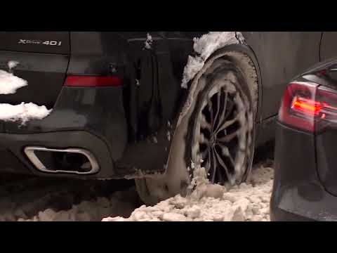 OD 1. NOVEMBRA OBAVEZNA ZIMSKA OPREMA U AUTOMOBILIMA