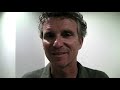 denis brogniart, ex-paris marathon speaker is encouraging the 40 000 competitors
