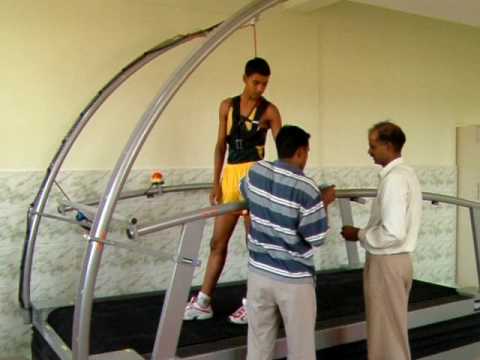 performance diagnostics in India on h/p/cosmos saturn 300/125r treadmill h-p-cosmos.com Laufband