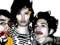 YouTube - Yeah Yeah Yeahs - Yeah! New York
