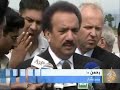 أعلنت جماعة تطلق على نفسها اسم فدائيان إسلام مسؤوليتها عن تفجير فندق ماريوت في العاصمة الباكستانية أول أمس. وطالبت الجماعة في تسجيل صوتي بإغلاق المؤسسات الأمريكية في باكستان وعدم التدخل الأمريكي في شؤون البلاد. في هذه الأثناء نفت إدارة الفندق ما أوردته الحكومة من أن الرئيس الباكستاني ورئيس الوزراء وقادة عسكريين، عدلوا عن حضور مأدبة في الفندق قبيل الهجوم عليه.