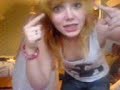 Fi a Meg yn dawnsio I y can Leave(getout) gan JoJo fel petau.Mwynhewch.(Meg and chazzz dancing to JoJos leave get out,enjoy,we did;))