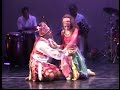 Oscar Rousseaux bailando un duo de Shango & Oya