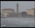 TRIESTE SFERZATA DALLA BORA A 150 km/h