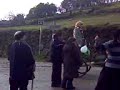 Alguns maduros ainda vão mantendo a chama, mas, pelos vistos, será 