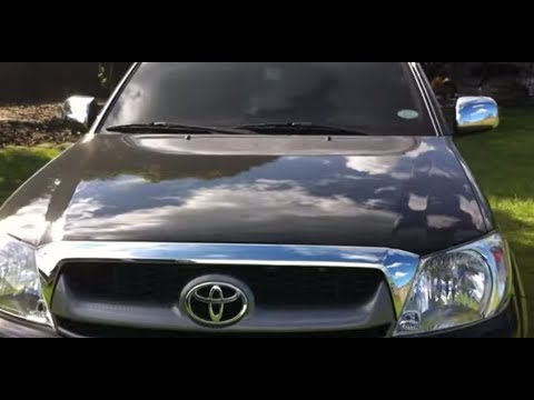 2011 Toyota Hilux Review (Start Up, In Depth Tour, Engine, Exhaust) 2011 Toyota Hilux Review (Start Up, In Depth Tour, Engine, Exhaust)