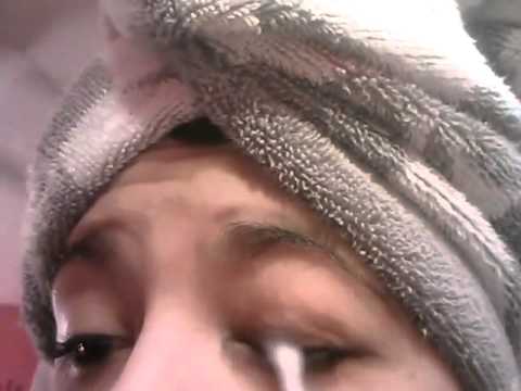 how to remove eyelash glue