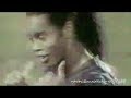 RONALDINHO THE LIVING LEGEND