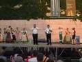 Mostra de dansa tradicional a la pla a de l Ajuntament