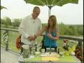 How to make a wine spritzer