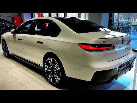 2023 BMW 7 Series - Luxury and Modern Sedan
