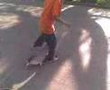 saul skateboarding