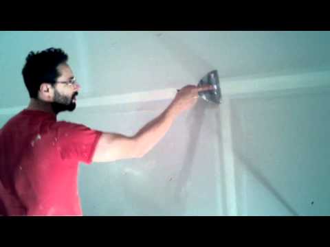 how to apply spackle