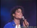 a fabulous performance by the King... mike you are my lifeee!!