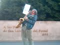 Saxofonista en Plaza Fundadores Saxofonista en Plaza Fundadores