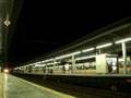 早朝の豊橋駅を通過するEF65-1059号機