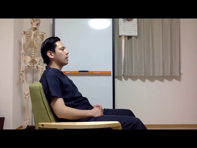 腰痛専門家が教える美姿勢を作るソファーの座り方！【高槻 腰痛】