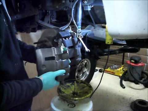 how to bleed brakes on a f250