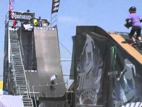 Mitchie Brusco 1st place Maloof Money Cup Vert & Mini Mega 2010