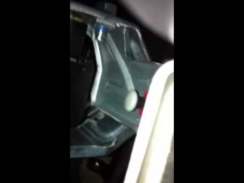 how to bleed clutch astra h