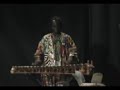 Epizo Bangoura avec le Balafon