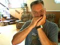 je tente d'accompagner � l'harmonica ( la bolduc ) sur la chanson ( la bastringue )