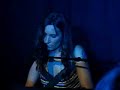 ...concert priv� devant 250 personnes au rex club...