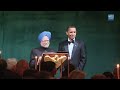 President and Mrs. Obama host Prime Minister Singh of the Republic of India at a State Dinner on November 24, 2009. (Public Domain) 