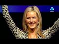 Celina fjernstyres av Harald på NHO Ung konferanse