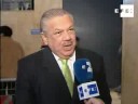 Ecuatorianos en España votan el referendo constitucional .