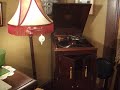 Victrola Record (Canadian Berliner) (RS $3.50) 88483 [275].  