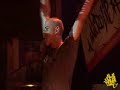 Iman contra Elpakito, ambos mcs de Sevilla, para abrir la Red Bull Batalla de los Gallos en la sala Microlibre, en Sevilla, en el año 2006.