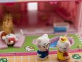 Hello Kitty: Meets the Tiger Hello Kitty: Meets the Tiger