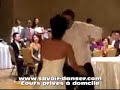 savoir danser est leader dans les cours de danse � domicile : nos professeurs vous proposent tous styles de danse, depuis la valse traditionnelle pour l'ouverture de votre bal, en passant par la salsa, le rock et m�me la tecktonik. soci�t� agr��e par l'�tat, 50% de remise fiscale sur vos cours � domicile. www.savoir-danser.com