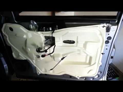 2013 GM Chevrolet Silverado – Door Frame After Removing Interior Door Panel – Upgrade Speaker