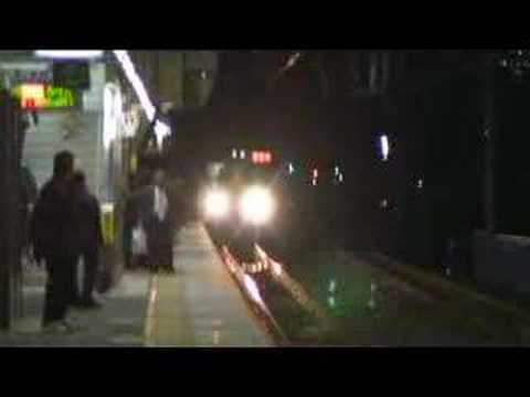 島本駅の夜 A Night of Shimamoto Station