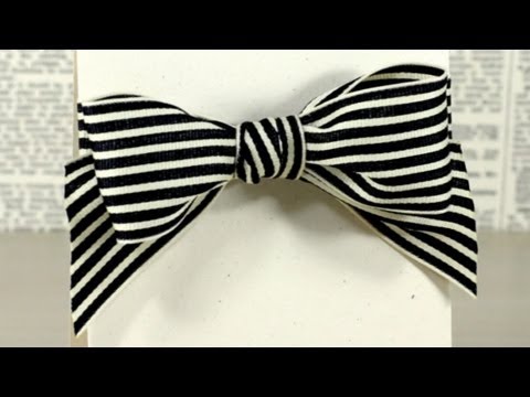 how to fasten ribbon around a cake