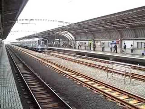 小田急1000形+3000形千歳船橋駅通過