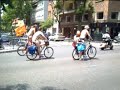 Carrera ciclista nudista del día 09/06/2007