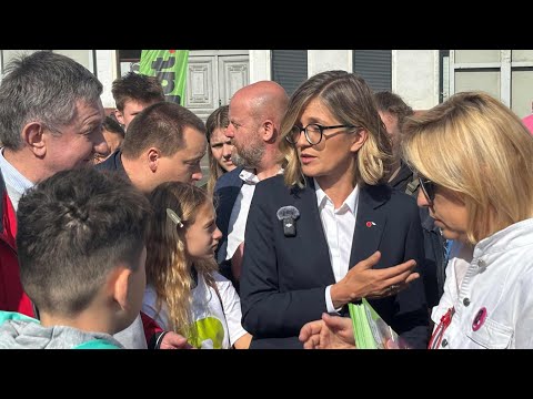 Kandydatka na prezydenta RP Magdalena Biejat odwiedziła... :: reporter: Filip WybieralskiLink do artykułu: https://elka.pl/content/view/124804/80/