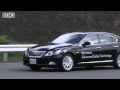 Toyota system detects pedestrians, avoids collisions