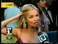 kristin chenoweth kidding about idina giving her a black eye.

rumours people rumours